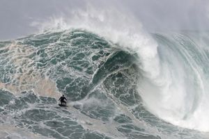 Tokyo 2020: Nerves, joy, and modest waves at surfing's Olympic debut