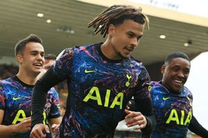 Wolves 0-1 Tottenham: Kane returns from the bench as Alli penalty seals victory