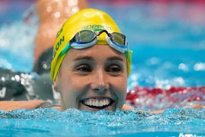 Australia's Emma McKeon leaves Tokyo with 7 swimming medals, equals record for most medals won by a woman