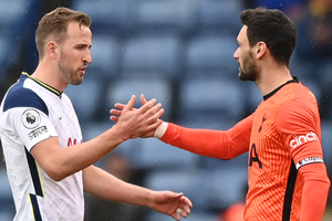 Tottenham captain Lloris backs 'professional' Kane amid City speculation