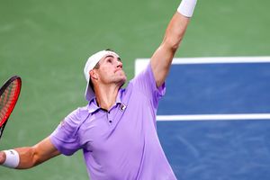 Isner claims sixth Atlanta Open title with tight win over Nakashima