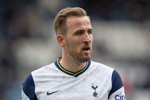 Rumour Has It: Tottenham refusing to budge on Kane sale, Abraham's Roma deal imminent