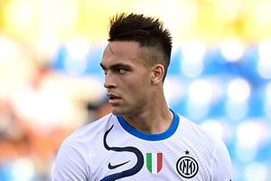 Lautaro Martinez intends to stay at Inter amid Tottenham interest, says agent