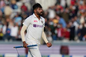 New book tells how father's death in midst of isolation toughened India's new pace sensation Siraj