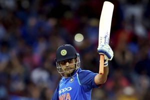 MS Dhoni loses blue tick on Twitter handle momentarily, micro-blogging site restores verification badge