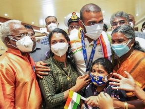 Olympics: PR Sreejesh accorded grand reception in Kochi