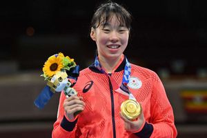 Tokyo Olympics: Japan boxing ace wins gold but will quit for tech future