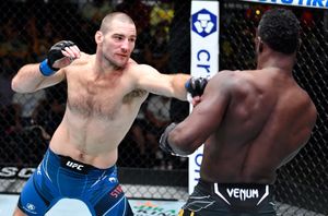 UFC Vegas 33 results and recap: Strickland dominates Hall for decision win