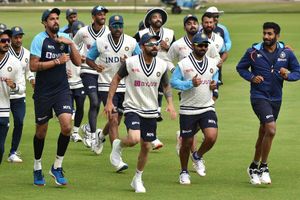 Suryakumar or Shreyas Iyer, Shami-Bumrah work load: Kohli, BCCI brass discuss Team India's roadmap for T20 WC