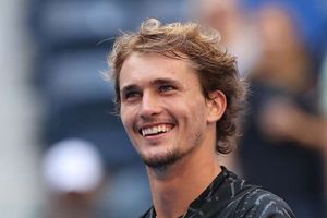 US Open: Zverev powers past Harris to reach semifinals