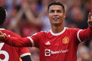 Ronaldo to equal Casillas appearance record as Man Utd reveal line-up