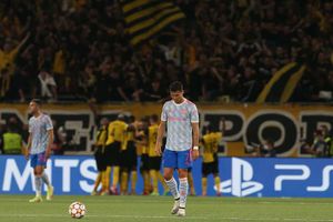 Young Boys 2-1 Manchester United: Wan-Bissaka and Lingard errors see Swiss claim shock win