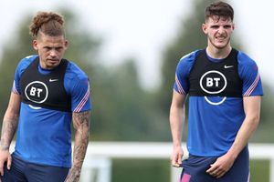 Rumour Has It: United turn focus from Rice to Phillips, Barca want De Ligt