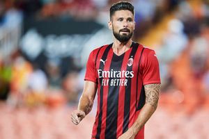 Milan striker Giroud tests positive for coronavirus
