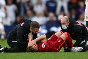 Struijk's tackle on Elliott 'wouldn't even be a yellow' for Leeds owner