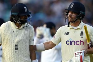 England vs India, 4th Test, Day 4: Hosts aim for record chase as India push for series lead