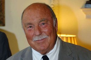 Former England and Tottenham striker Jimmy Greaves dies aged 81