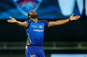 IPL 2021, MI vs PBKS: Pollard gets rid off Gayle and Rahul, becomes 11th bowler to take 300 T20 wickets