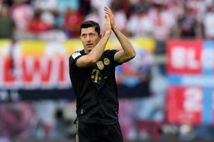 Lewandowski withdrawal a 'precaution' but Gnabry doubtful for Barcelona, says Nagelsmann