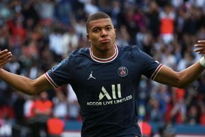 Pochettino defends Mbappe: He has a lot of love for PSG