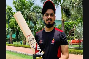 Delhi lad Moksh Murgai dreams to be an India all-rounder, draws inspiration from MS Dhoni