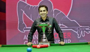 Pankaj Advani retains Asian snooker title