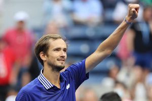 US Open 2021: Medvedev crushes Auger-Aliassime dream to reach second Flushing Meadows final