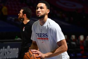 Simmons returns to 76ers practice, will play 'when he's ready'