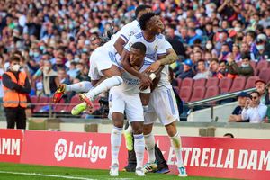 La Liga wrap: A weekend with 35 goals, another El Clasico win for Real Madrid