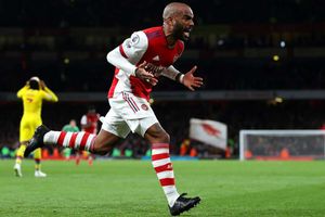 Anything is possible - Arteta offers update on extension for 'important' Lacazette