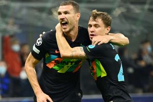 Inter 3-1 Sheriff: Dzeko breathes life into Champions League campaign