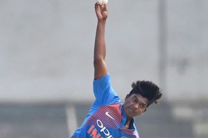 Indian batters flop as Australia win by 4 wickets to seal multi-format series