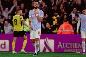 Watford 4-1 Manchester United: Maguire off as Hornets humiliate Solskjaer's Red Devils