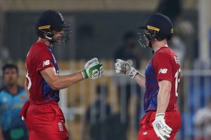 T20 World Cup: Jos Buttler's unbeaten century sets up England's 26-run win against Sri Lanka