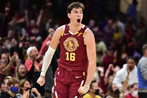 NBA: Cavaliers storm back to edge Celtics, Clippers win seventh straight