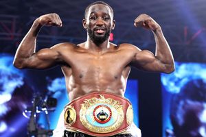 Crawford remains undefeated with Porter stoppage in successful title defence