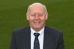 Faragher resigns as Essex Chairman after alleged racist comment from 2017
