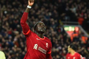 Premier League: Liverpool 4-0 Arsenal: Rampant Reds remind Gunners of work to be done