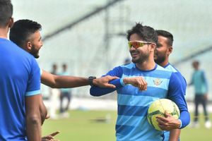 Bengal snatch defeat as Manish Pandey takes Karnataka into Mushtaq Ali T20 semi-final