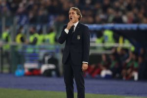 Italy 1-1 Switzerland: Jorginho skies late penalty as automatic qualifying hopes go to the wire