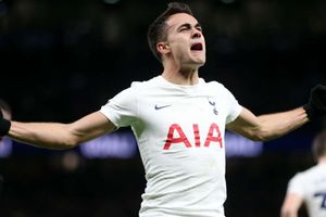 Tottenham 2-1 Leeds United: Conte era up and running as Reguilon completes comeback