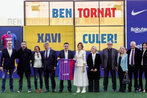 La Liga wrap: Xavi is back home, Sevilla take derby spoils