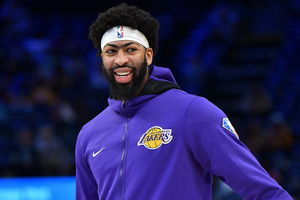 Lakers confirm Davis to miss four weeks with MCL sprain