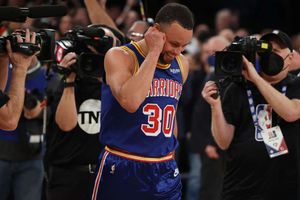 Curry NBA's three-point king after eclipsing Allen, Durant's triple-double leads COVID-hit Nets