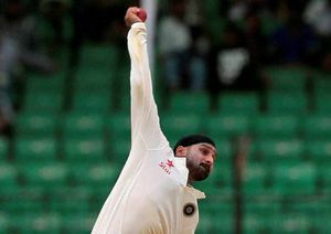 Harbhajan Singh retires: Here's top 4 Test spells by the 'Turbanator'