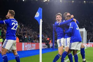 Leicester City 1-0 Liverpool: Salah penalty miss costly as Lookman downs Reds