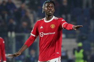 Raiola confirms Man Utd contract offer to Pogba but suggests Bayern Munich may make approach
