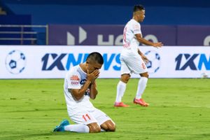 ISL 2021-22: Bengaluru FC coach defends Sunil Chhetri after goalless start to season