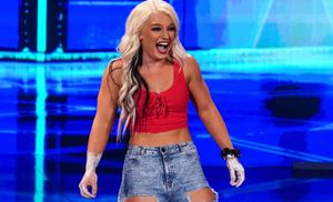 Popular Smackdown Superstar Toni Storm reportedly leaves WWE