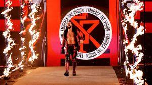 Big PPV changes ahead as top WWE Raw Superstars test COVID-19 positive?